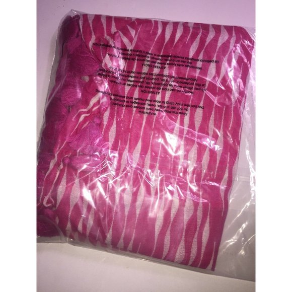 Echo Circular Waves Infinity Loop in Pink - Picture 5 of 5